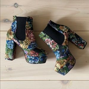 Embroidery Platform Heels